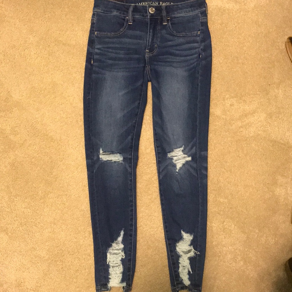 American Eagle size 2 jeans. Very stretchy